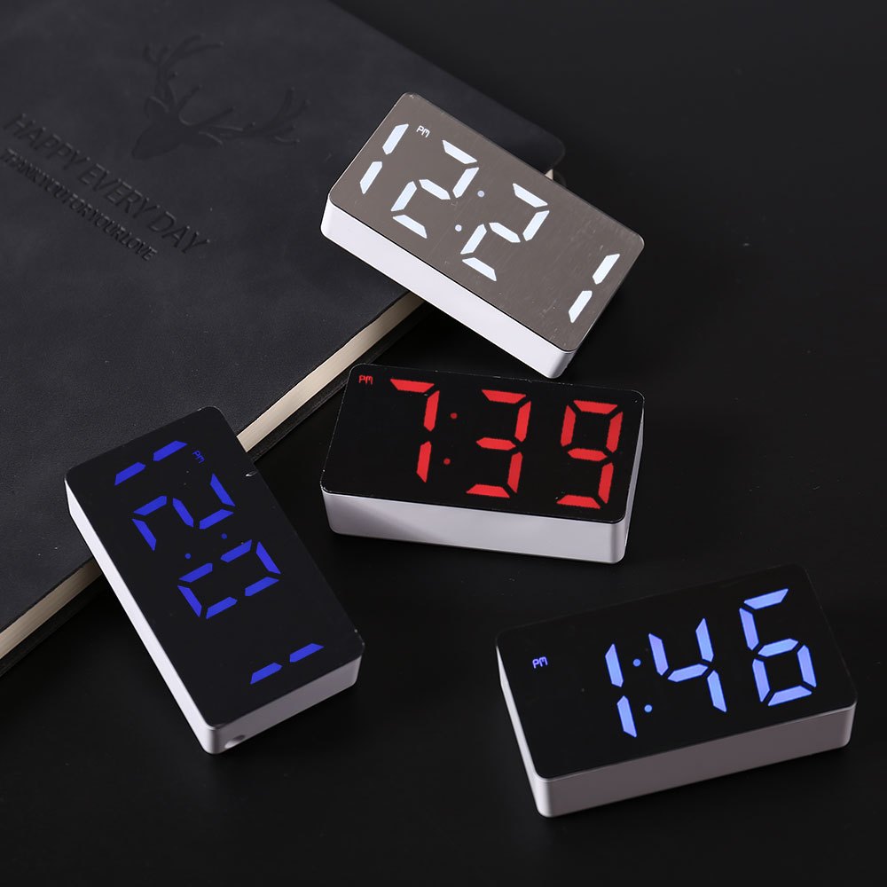 LED Electronic Watch Mirror Al - Electronics Gadgets For Home recensione e prezzo